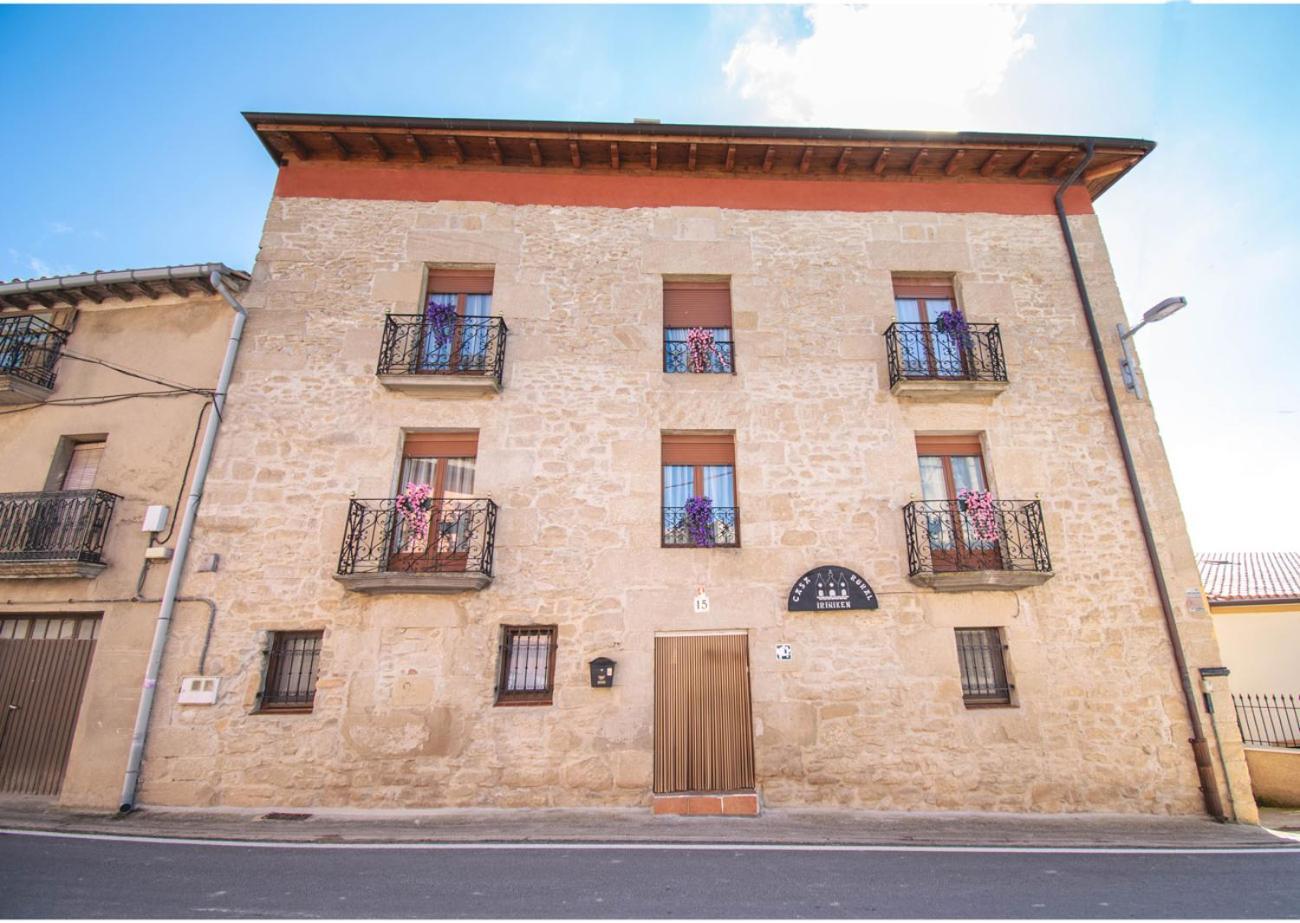 Iriniken, Amplia Casa Rural Con Barbacoa En Navarra Aras  외부 사진